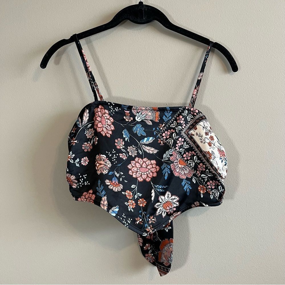✨ Forever 21 Navy Bandana Crop Tank Top Small